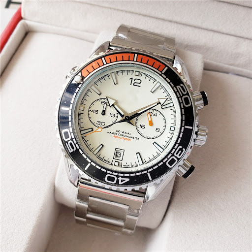 Title 1, Simple Two Eyes Five Hands Calendar Mens Quart...