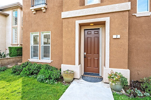 Maison avec piscine et jardin 2