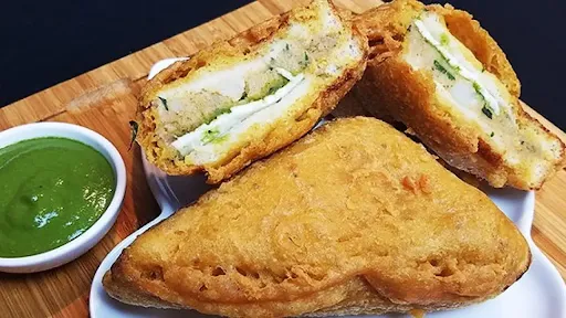 Bread Pakora With Aloo Sabji [2 Pieces]