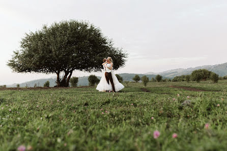 Fotografo di matrimoni Tatyana Berezhnova (berezhnova). Foto del 2 ottobre 2018