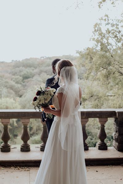 Photographe de mariage Lizzy Oakley (lizzyoakley). Photo du 8 juin 2023