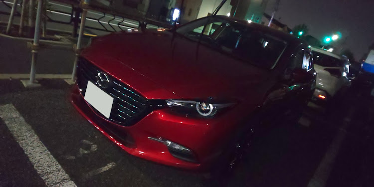 アクセラスポーツのいつもコメントありがとうございます🤗・夜遅くの投稿申し訳無いです!・洗車した！・アクシデント・断捨離中に関するカスタム事例の投稿画像5枚目