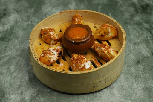 Chicken Achari Momos