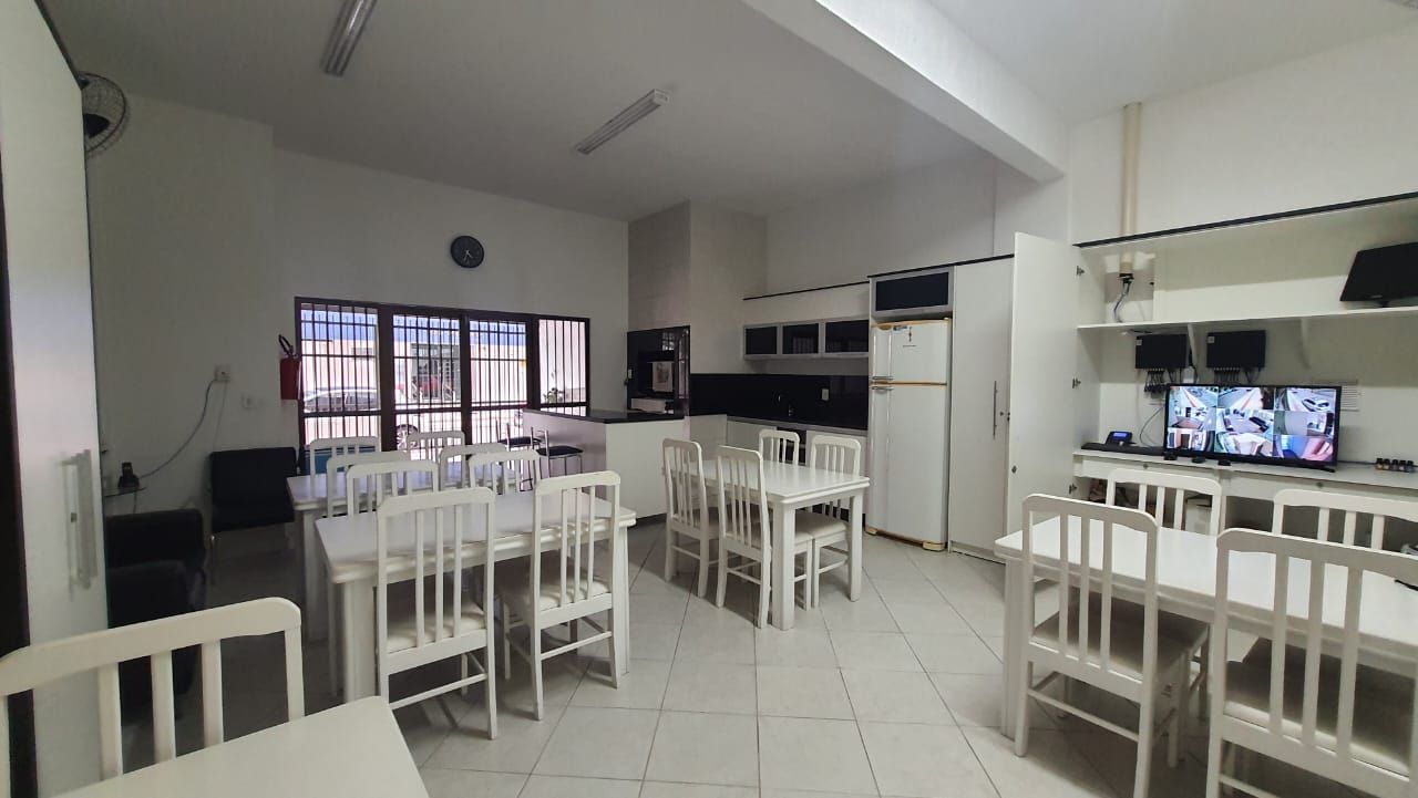 Apartamento no Ed. Residencial Yamal