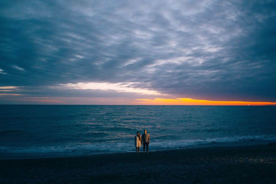 Fotografo di matrimoni Valiko Proskurnin (valikko). Foto del 16 luglio 2015