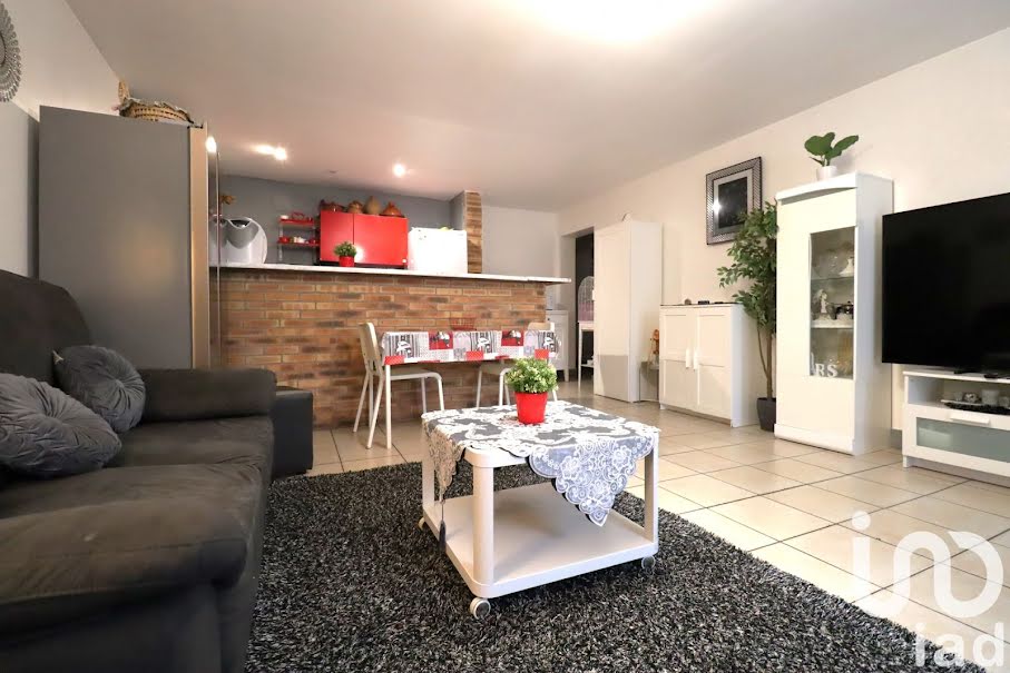 Vente appartement 3 pièces 64 m² à Clichy-sous-Bois (93390), 146 500 €