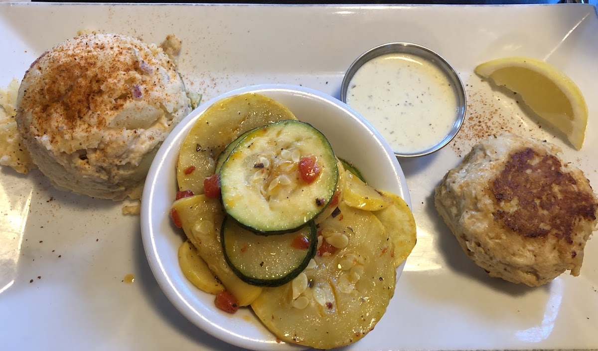 Crab Cake Platter with Chef’s veggie and potato salad  with tartar sauce