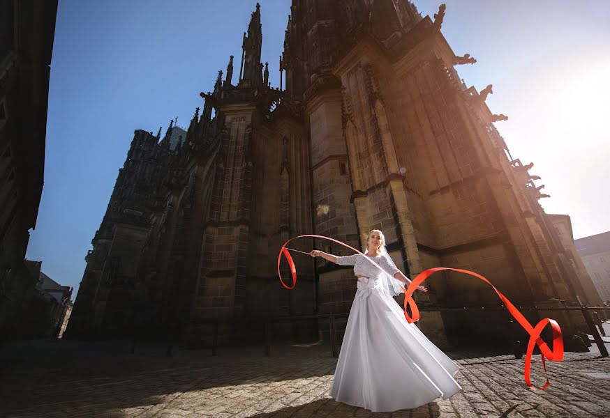 Fotógrafo de bodas Artem Danilov (alkor2206). Foto del 26 de febrero 2017