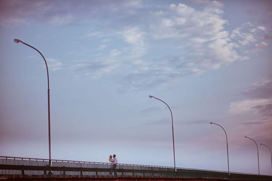 Wedding photographer Aleksandr Medvedev (medveds). Photo of 17 August 2013