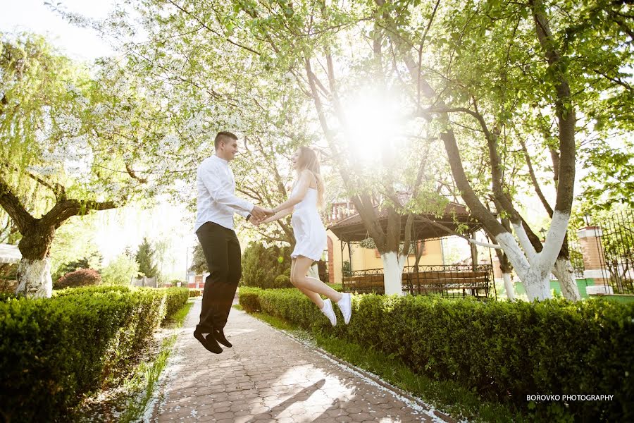 Fotografo di matrimoni Oksana Borovko (sana). Foto del 1 maggio 2017