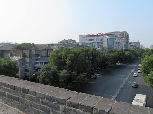 Xi'an City wall bike ride China 2016