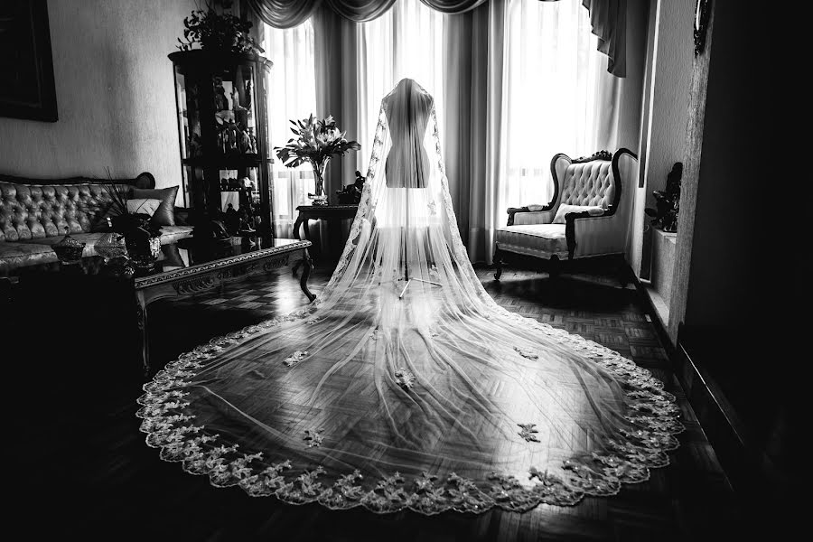 結婚式の写真家Mayra Rodriguez (rodrguez)。2016 10月13日の写真