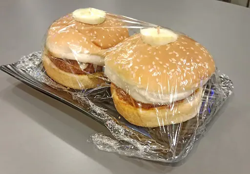 Chicken Burger Combo [Serves 2]
