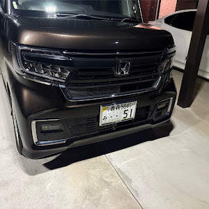 Nボックスカスタム JF4