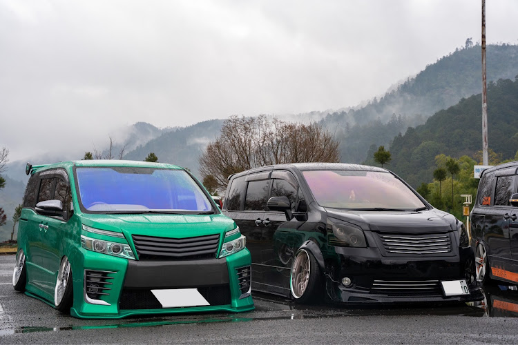 ヴォクシーの3/28 京都高雄パークウェイMT・ヴォクシー 80・目指せPickUpCars・オフ会・ノア80に関するカスタム事例の投稿画像4枚目