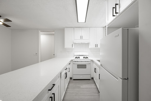 Apartment 4