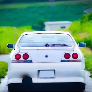 スカイライン R33