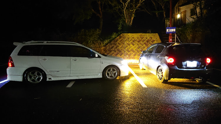 カローラフィールダーのプチオフ・洗車したら雨が降る。・ラブライブ！サンシャイン！！・寝そべりぬいぐるみ・汁なし坦々麺に関するカスタム事例の投稿画像8枚目