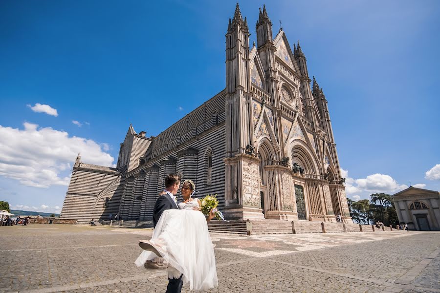 Fotografo di matrimoni Paolo Ilardi (paoloilardi). Foto del 18 luglio 2023