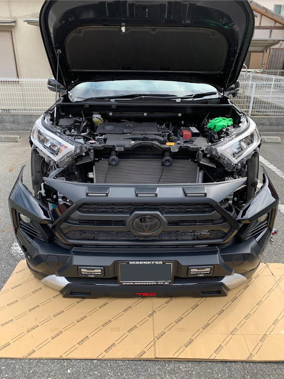RAV4のフロントバンパー取り外し・レクサスホーン取り付け・やってしまった…に関するカスタム事例の投稿画像3枚目