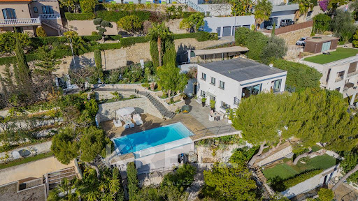 Maison avec piscine en bord de mer 2