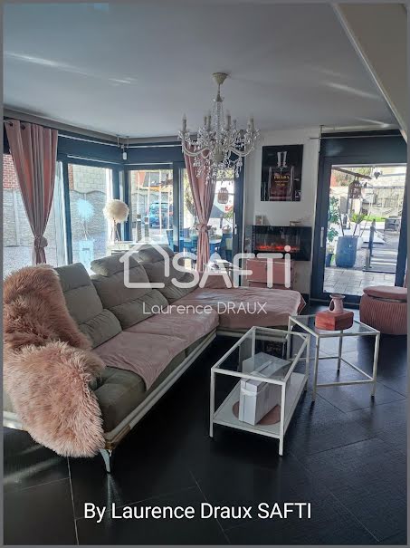 Vente maison 5 pièces 152 m² à Raismes (59590), 289 500 €