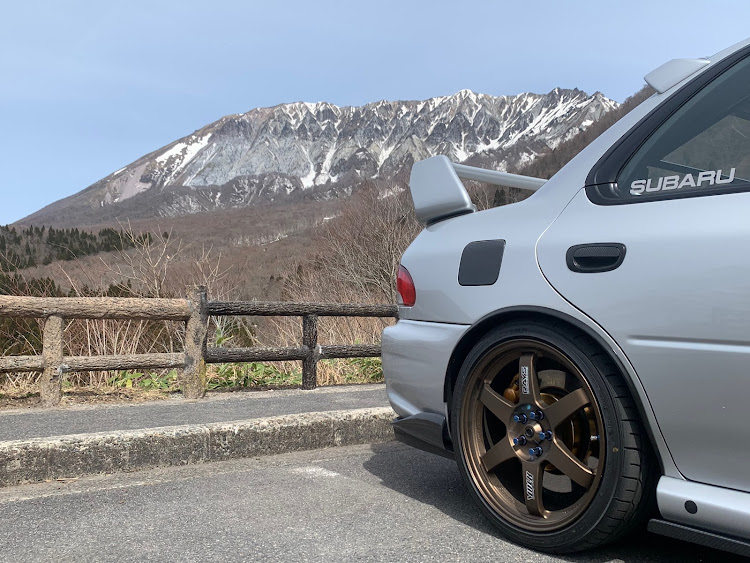 インプレッサ WRXのハーフリアショットに関するカスタム事例の投稿画像2枚目