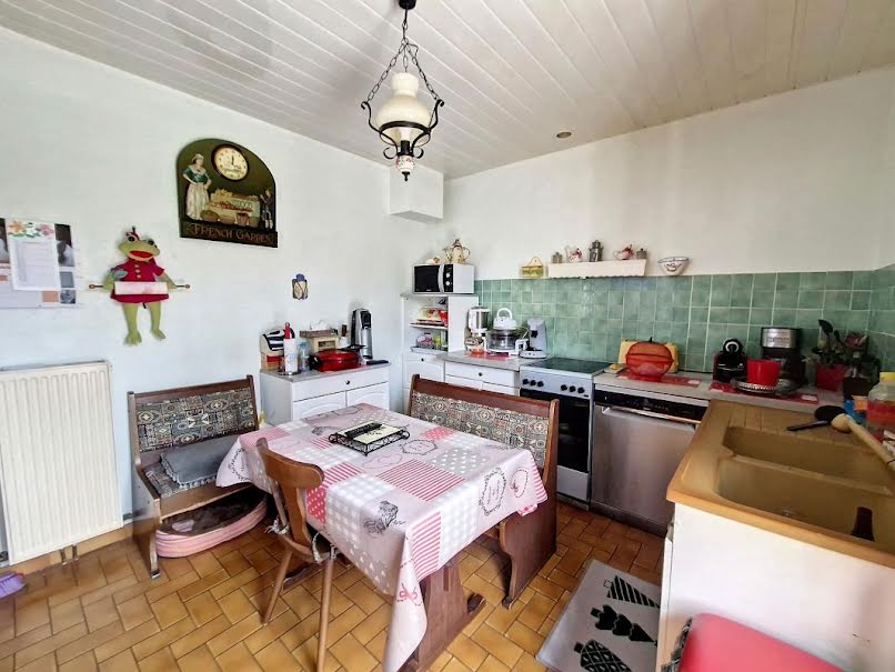 Vente maison 4 pièces 101 m² à Belforêt-en-Perche (61130), 165 000 €