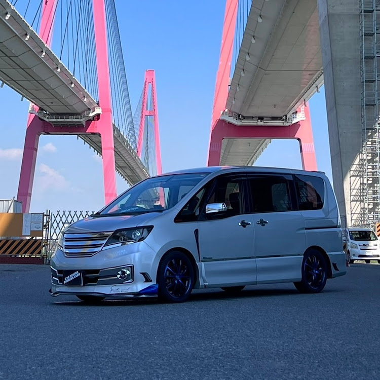 セレナの愛車の差し色・C26 SERENA OWNERS CLUB・梅雨入り間近？・自動車税の季節ですね・5月もよろしくお願いしますに関するカスタム事例の投稿画像1枚目