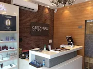 Geetanjali Salon photo 2