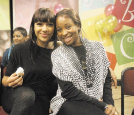 20100503VNH. Lorcia Cooer and Khanyi Mbau during the Great Expectations TV show at Etv celebration four years birthday. PIC: VELI NHLAPO. 03/05/2010. © SOWETAN