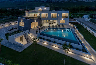 Villa 4