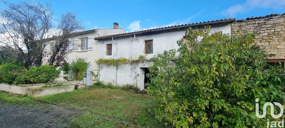 Vente maison 7 pièces 157 m² à Mauzé-sur-le-Mignon (79210), 188 800 €