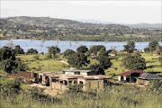 RUSTIC:
       The Dididi, Budeli and Piet Booi villages outside Thohoyandou are separated by Nandoni Dam  
      photo: Elijar Mushiana