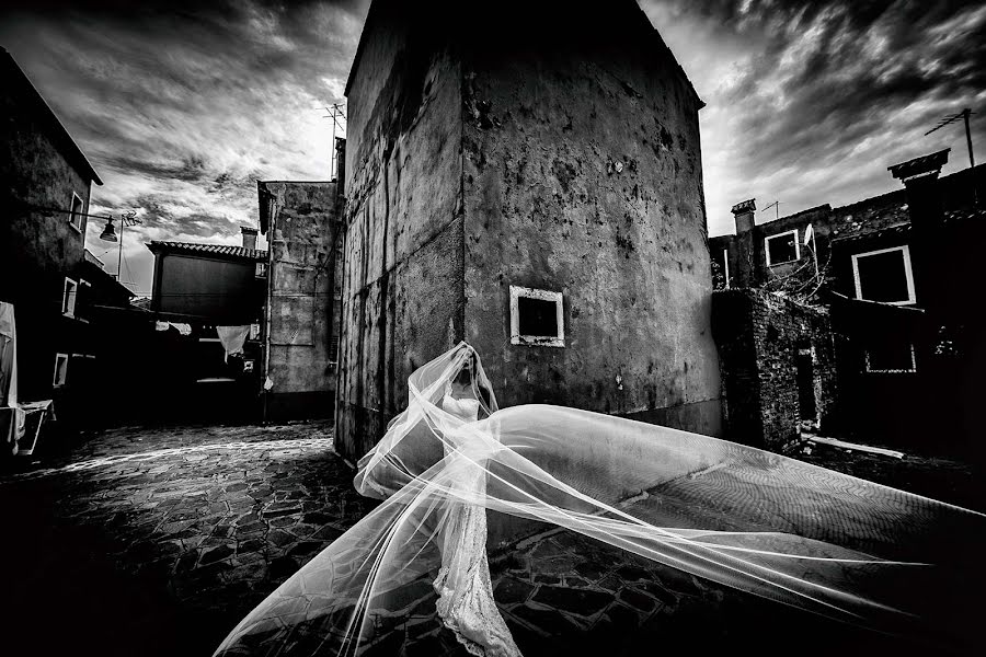 結婚式の写真家Cristiano Ostinelli (ostinelli)。2019 5月11日の写真