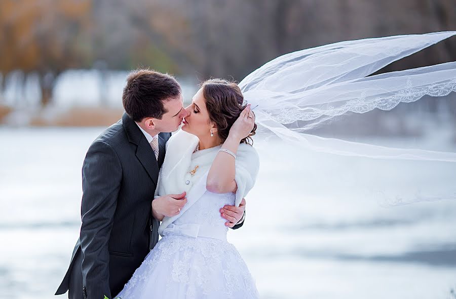 Fotógrafo de casamento Aleksandr Malysh (alexmalysh). Foto de 30 de março 2016