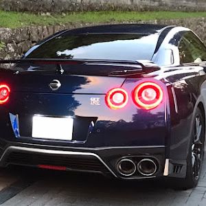 NISSAN GT-R R35