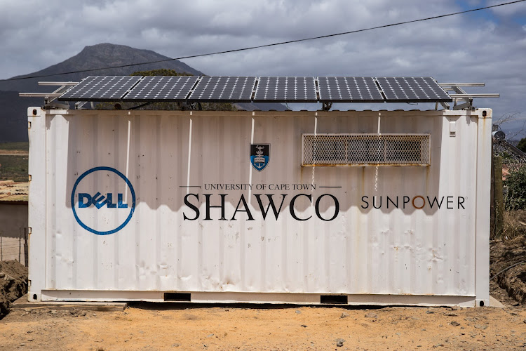 The classroom fits into a standard shipping container.