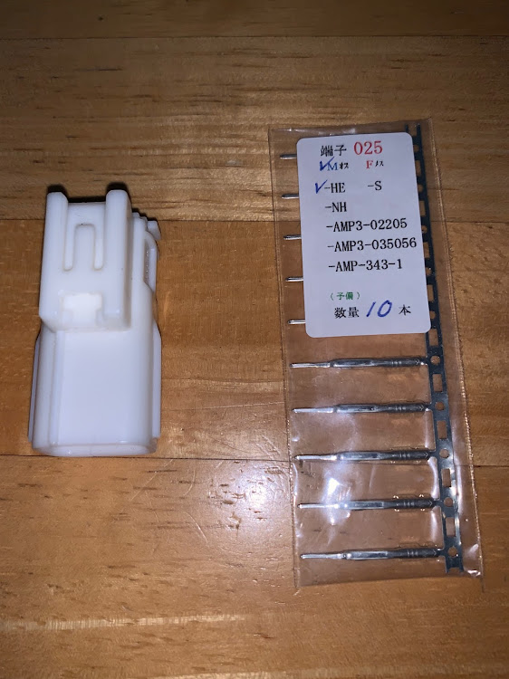 カローラスポーツのハーネス作成・配線作業・DIY・寒くなる前に・シートヒーターに関するカスタム事例の投稿画像2枚目