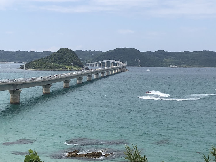 クラウンアスリートのドライブ・角島大橋・ピンククラウンに関するカスタム事例の投稿画像3枚目