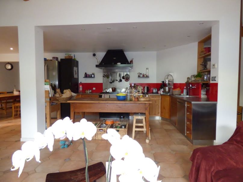 Vente maison 5 pièces 350 m² à Morières-lès-Avignon (84310), 495 000 €