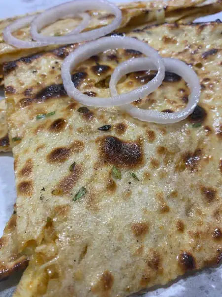 Aloo Pyaaz Naan