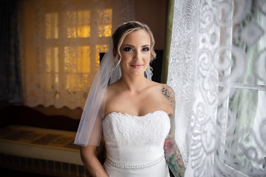 Wedding photographer Annamária Tóth Ambrusné (ancsafoto). Photo of 6 February 2022