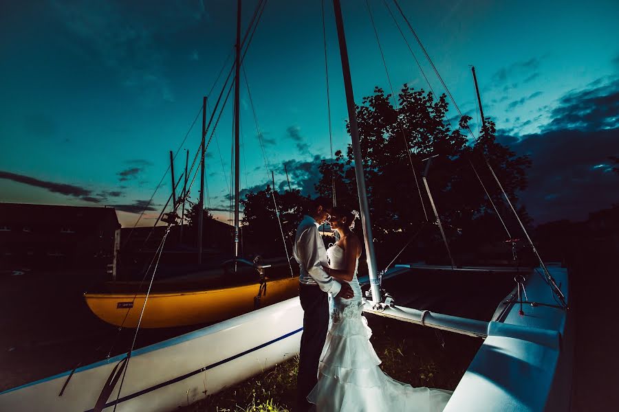 Photographe de mariage Benjamin Janzen (bennijanzen). Photo du 2 septembre 2014