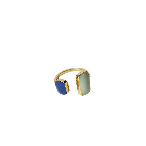 Title 4, Elegant, Versatile, Fashionable and Sweet Ring....