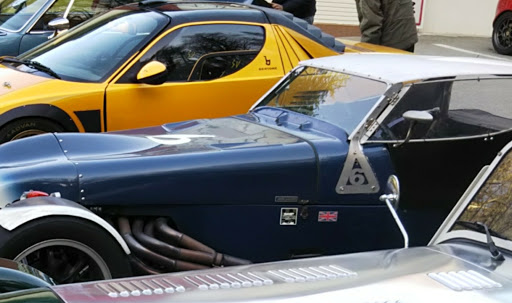 Az 1 の愛車紹介 ドライブ ケーターハムスーパーセブン 低い車 スーパースポーツに関するカスタム メンテナンスの投稿画像 車 のカスタム情報はcartune