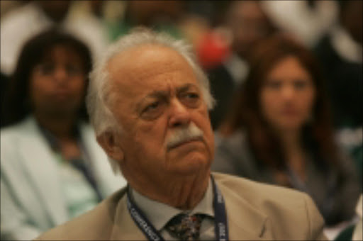 George Bizos. Pic. Antonio Muchave. 16/09/07. © Sowetan.