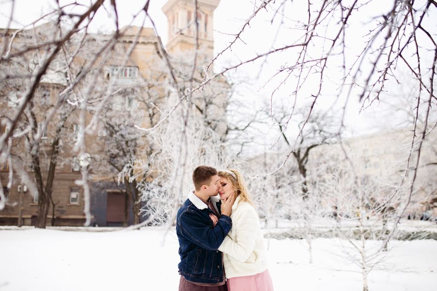 Wedding photographer Svet Pogas (svetpogas). Photo of 18 January 2021