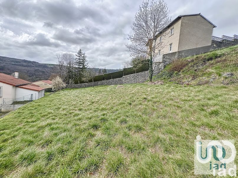 Vente terrain  1202 m² à Coubon (43700), 65 000 €