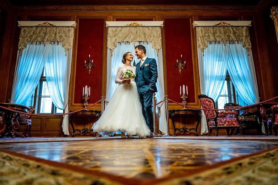 Photographe de mariage Gyula Gyukli (gyukligyula). Photo du 13 novembre 2023